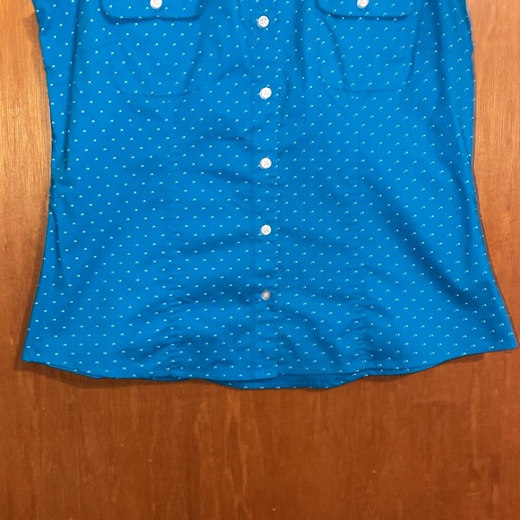 •LEE•RIDERS BLUE & WHITE POLKA DOT TAILORED SLEEVELESS BLOUSE SIZE MEDIUM - Picture 6 of 7